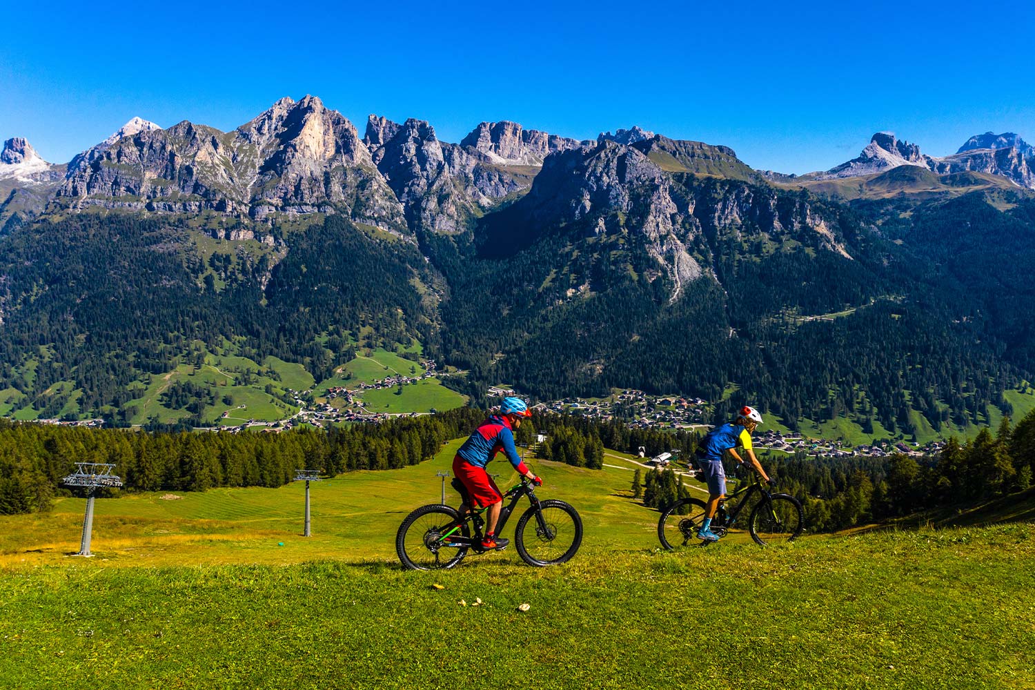 Summer in Selva di Cadore: nature, sports, and relaxation in the Dolomites